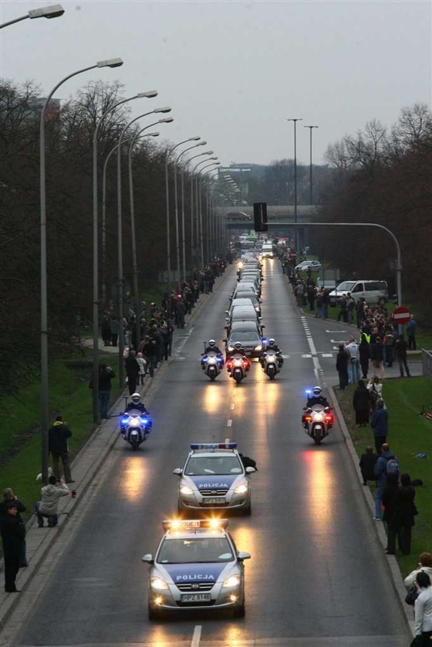 Ciała 30 ofiar wróciły już do Ojczyzny