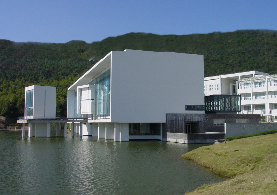 Library of Wenzheng College, 1999-2000, Suzhou, China