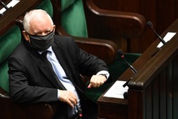 Jarosław Kaczyński planuje zmiany w rządzie.