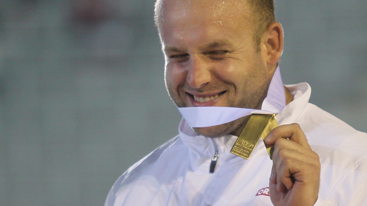 Po dwóch srebrnych medalach igrzysk olimpijskich i mistrzostw świata Piotr Małachowski doczekał się w końcu złota. Nasz znakomity zawodnik wygrał konkurs rzutu dyskiem na mistrzostwach Europy w lekkiej atletyce, które odbywały się w Barcelonie.