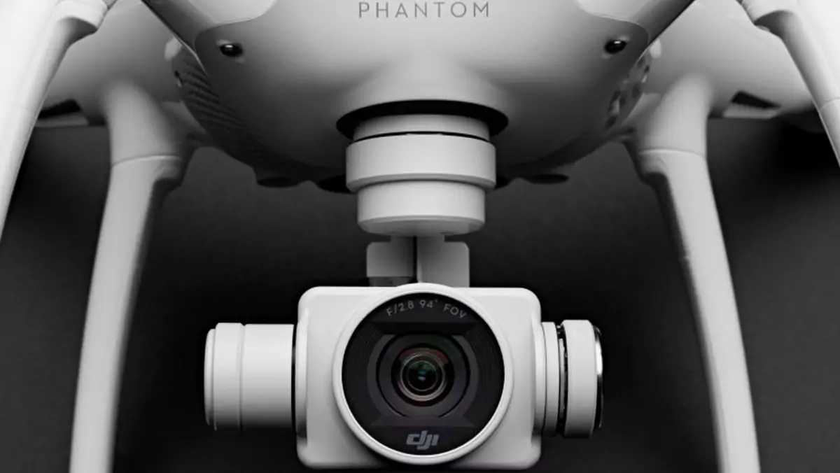 DJ Phantom 4 - dron z trybem autonomicznym