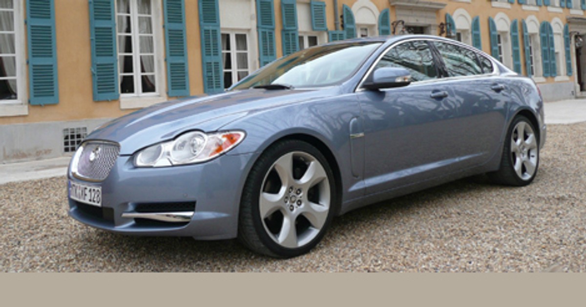 Jaguar XF 4.2 V8 Supercharged Wybuchowa Mieszanka