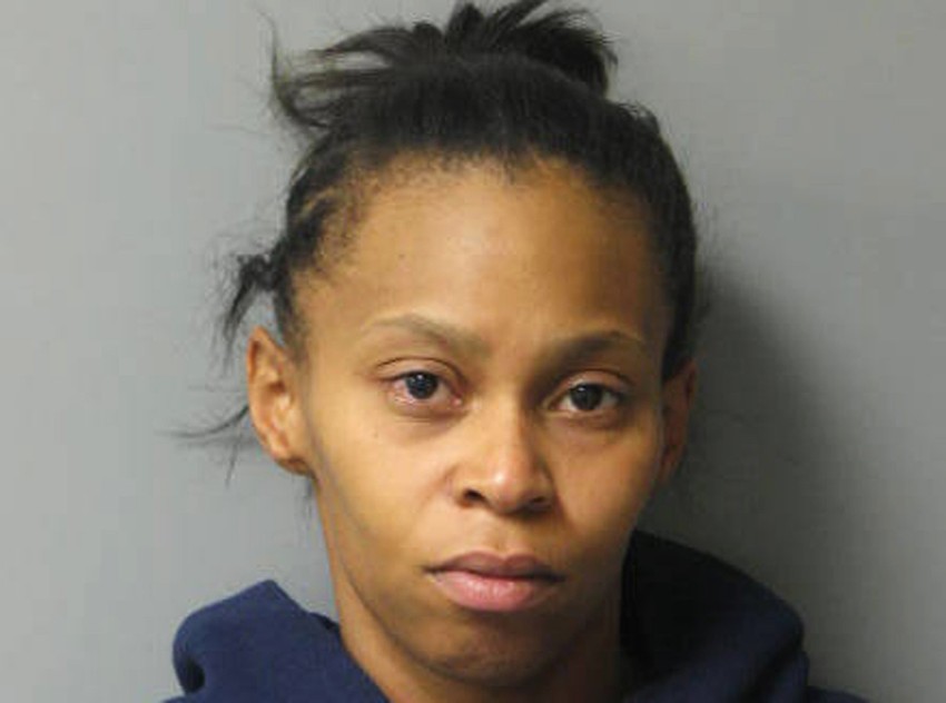 Dala detetu ranac sa drogom: Ešli Tul