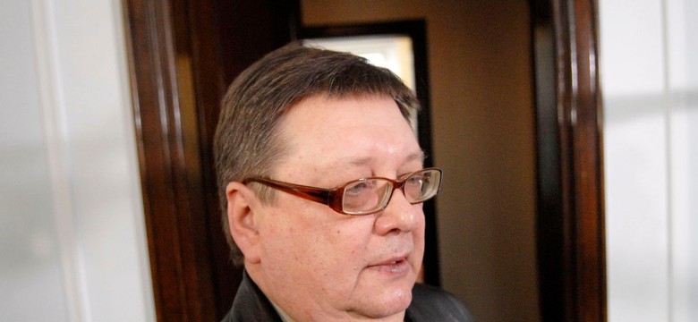 Urbański: Miałem dostęp do raportu. MSWiA: Nie udostępnialiśmy