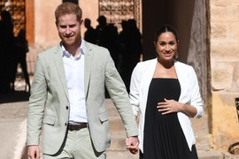 "Megan Markl LAŽIRALA DRUGU TRUDNOĆU i ovo su dokazi", JASTUK TEORIJA eksplodirala na internetu: DOKTORKA za koju se tvrdilo da ju je porodila IZNENADA ZATVORILA ORDINACIJU, evo gde je danas