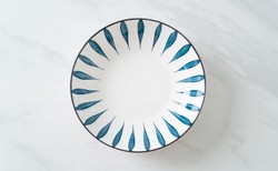 GIS ostrzega: Z talerza migruje ołów, produkt nie nadaje się do kontaktu z żywnością