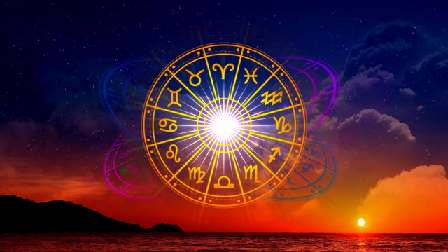 Horoskop na weekend 10-12 maja. Sprawdź, co cię czeka w tym czasie