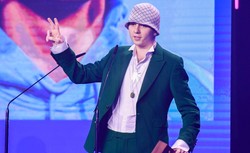 Przerwany koncert Maty na bulwarach wiślanych. Policja: Przede wszystkim liczy się bezpieczeństwo