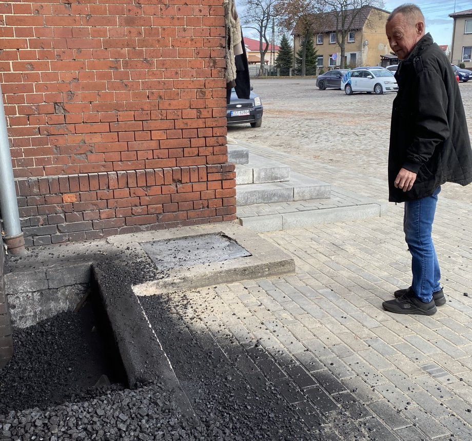 Węgiel dystrybuowany przez samorządy jest o ok. 1,5 tys. zł tańszy na tonie, niż wolnorynkowy