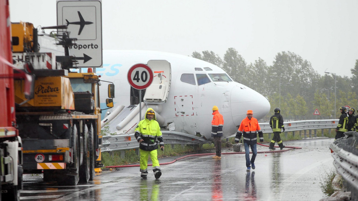 Błędny manewr był prawdopodobnie przyczyną incydentu na lotnisku koło Bergamo na północy Włoch, gdzie samolot transportowy w fazie lądowania wyjechał poza pas startowy, przebił ogrodzenie i zatrzymał się na lokalnej obwodnicy. Nikogo nie było wtedy na drodze.