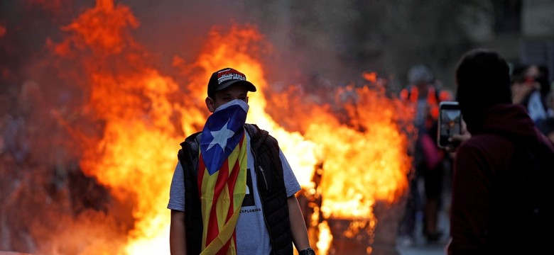 Pół miliona protestujących na ulicach Barcelony. Doszło do starć z policją