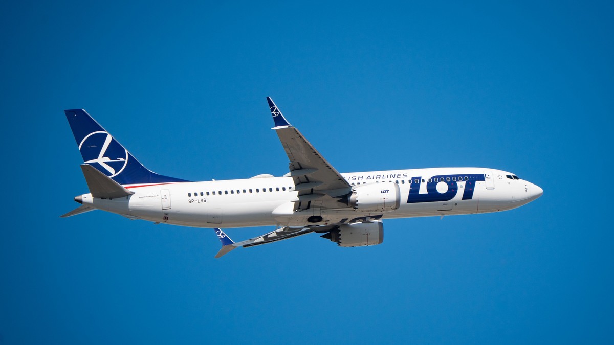 Avion poljske avio-kompanije "LOT"