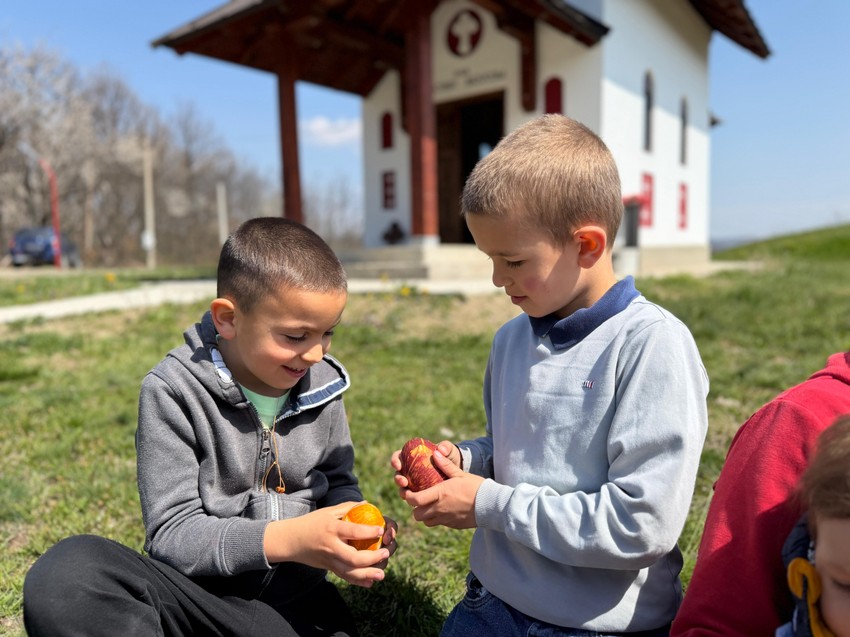 Vaskrs u selu Koštunići