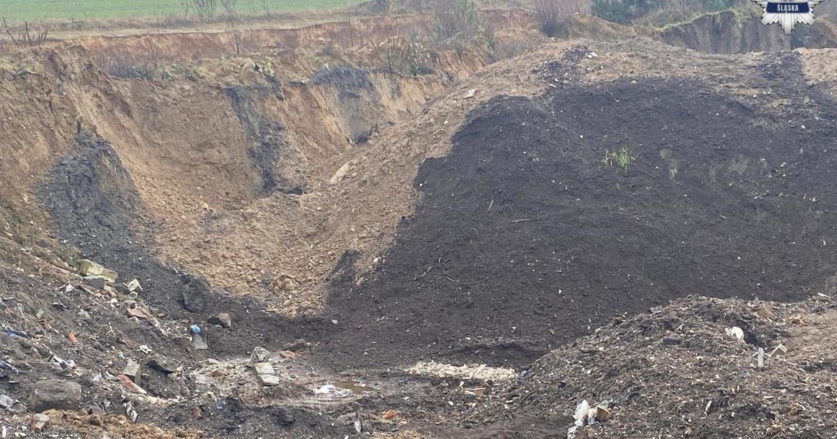 Policja złapała ich na gorącym uczynku. Chcieli to tak po prostu zakopać
