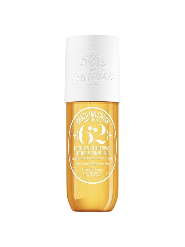 A brazil szépség egyik titka a cheirosa: Ez azt jelenti, hogy a brazil nők hihetetlenül csábító illatúak napkeltétől napnyugtáig. A Brazil Crush Body Fragrance Mist segítségével a Sol de Janeiro egyenesen Rio forró strandjaira visz, ahol te vagy a sztár: a testpermet beborítja a bőrt a Cheirosa '62 napos illatába, amely a pisztácia jegyeit az aromával ötvözi sózott karamellel. Cheirosa 62 Mist testpermet SOL DE JANEIRO 9290 Ft/90 ml (103,22 Ft/1 ml) - douglas.hu 