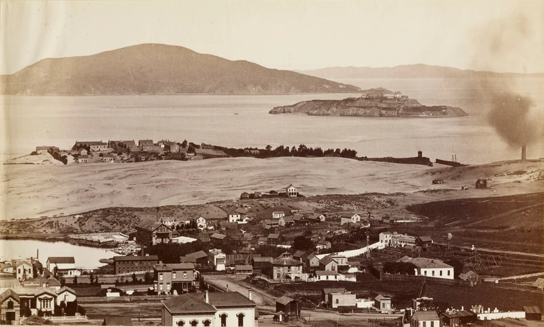 Pogled na Alkatraz, fotografija snimljena 1873. godine