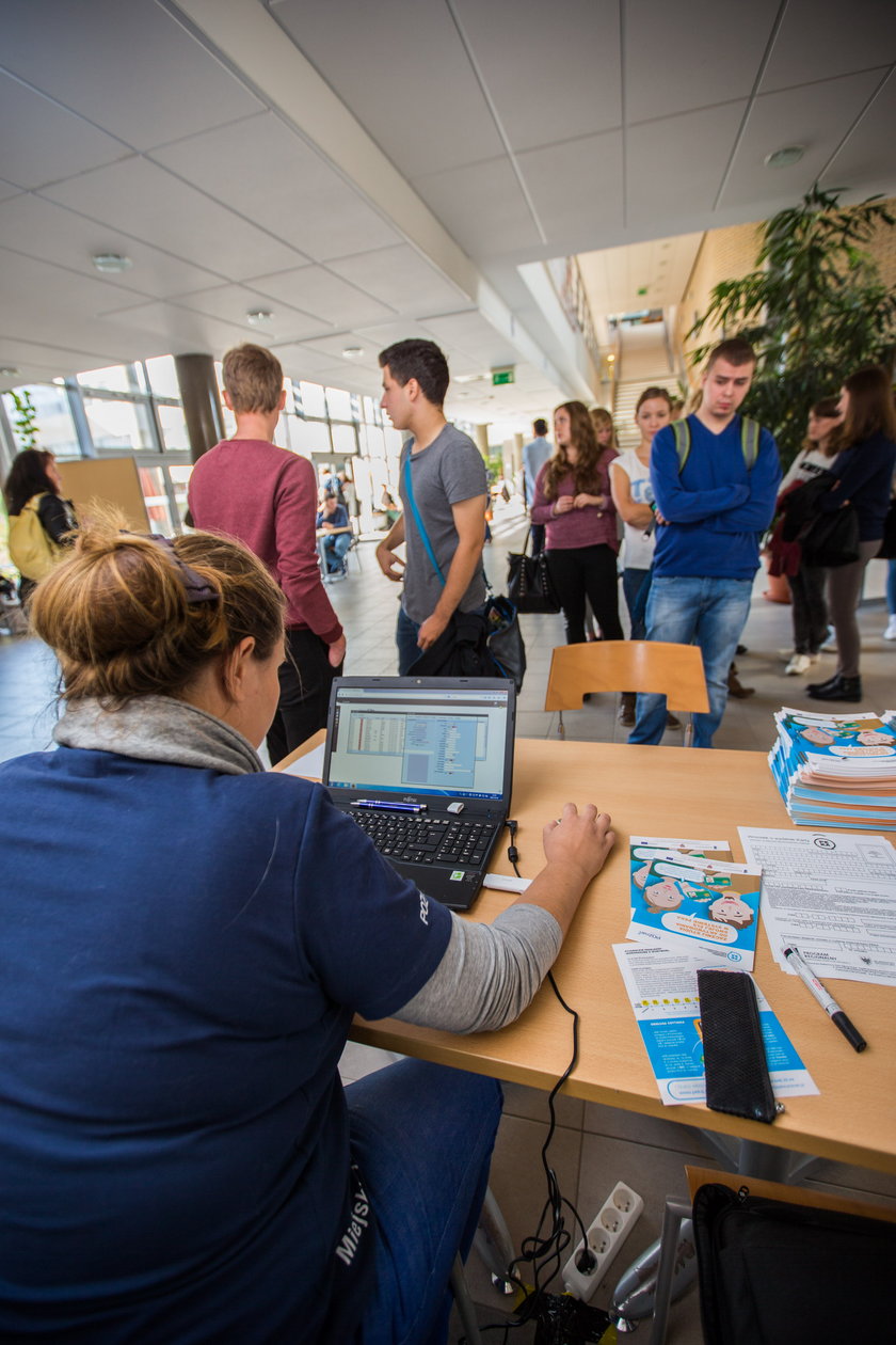 Koniec punktów informacyjnych PEKA na poznańskich uczelniach