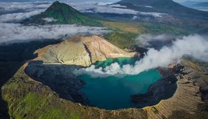 Their guide said he warned the pair about the dangers in the crater [Shutterstock]