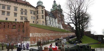 Czekają na zwrot kosztów pogrzebu prezydenta