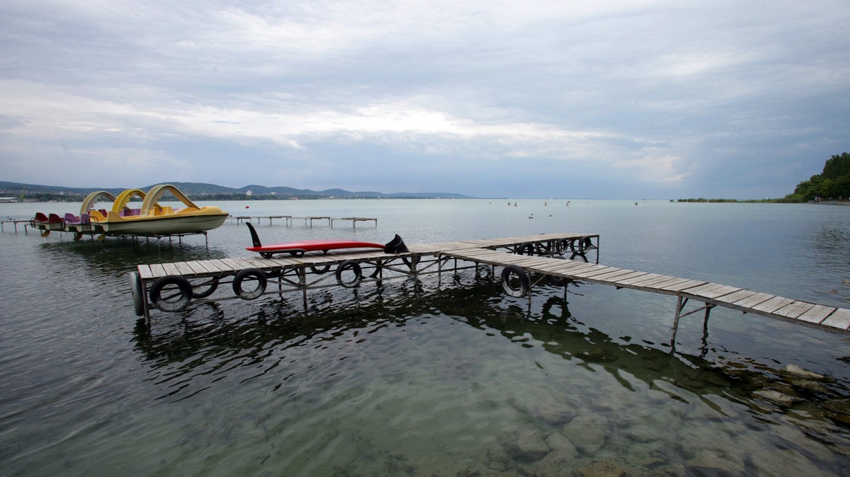 Belefulladt a Balatonba egy 50 éves férfi - Blikk