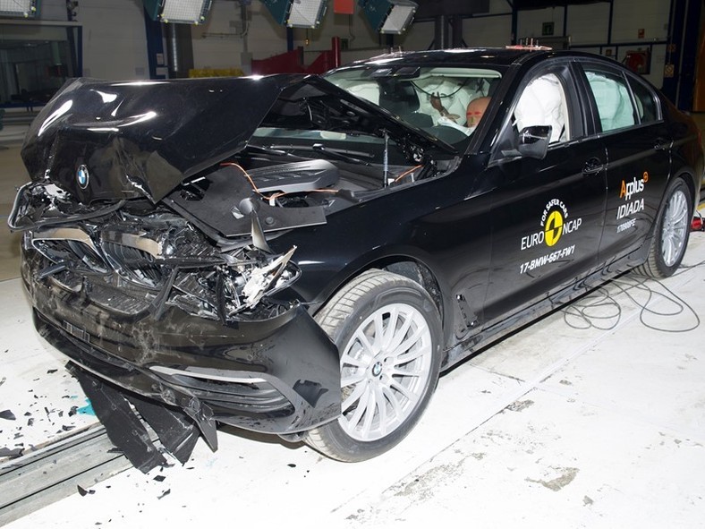 Crash-test BMW 5