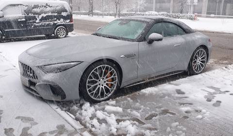 Jeździłem zimą Mercedesem-AMG SL 63 4Matic+. Piekielnie mocny powrót do korzeni
