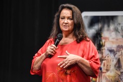 Anna Dymna pożegnała ks. Isakowicza-Zaleskiego. Zamieściła wzruszający wpis