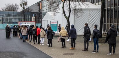 Szczegóły rządowego pisma ws. szczepień. Prośba o usunięcie wolnych terminów