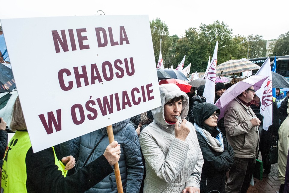 Nauczyciele protestowali w Gdańsku. "To jest sygnał ostrzegawczy dla całego rządu"