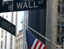 Na Wall Street wzrosty, jedynie Nasdaq w dół z powodu Apple