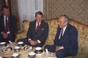 We wrześniu 1990 roku wizytę w Polsce złożył Ronald Reagan