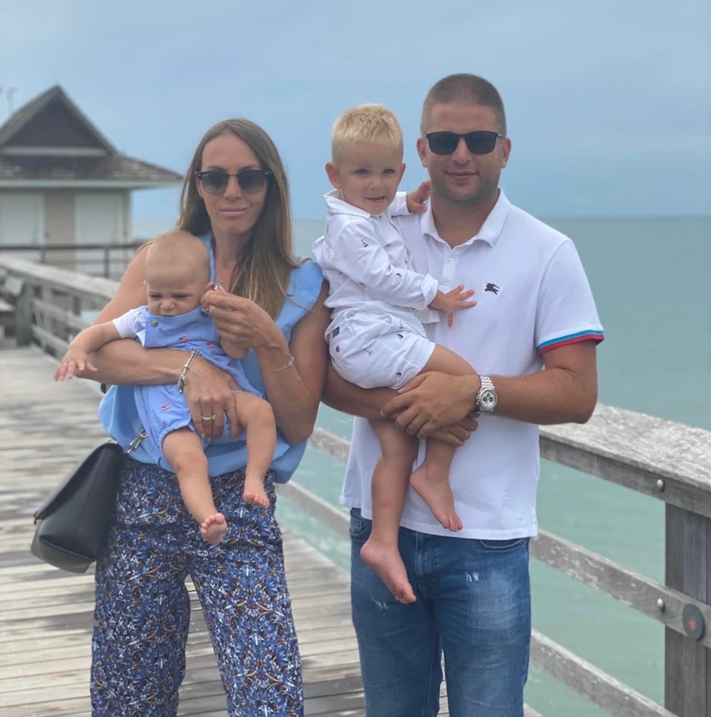 Vlasnik Luka Jović sa porodicom