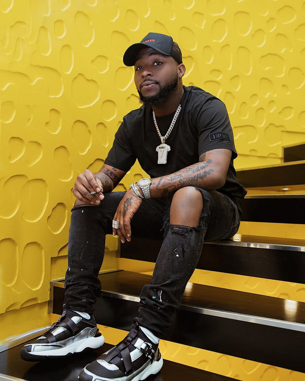 This is not the first time Davido has been called out by the government over tax evasion. About a year ago, the Lagos state government raised alarm over the music star's debt profile.(Instagram/Davidoofficial)