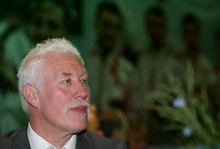 Lekkoatleta, mistrz olimpijski z 1980 r. Władysław Kozakiewicz jest liderem warszawskiej listy PSL.