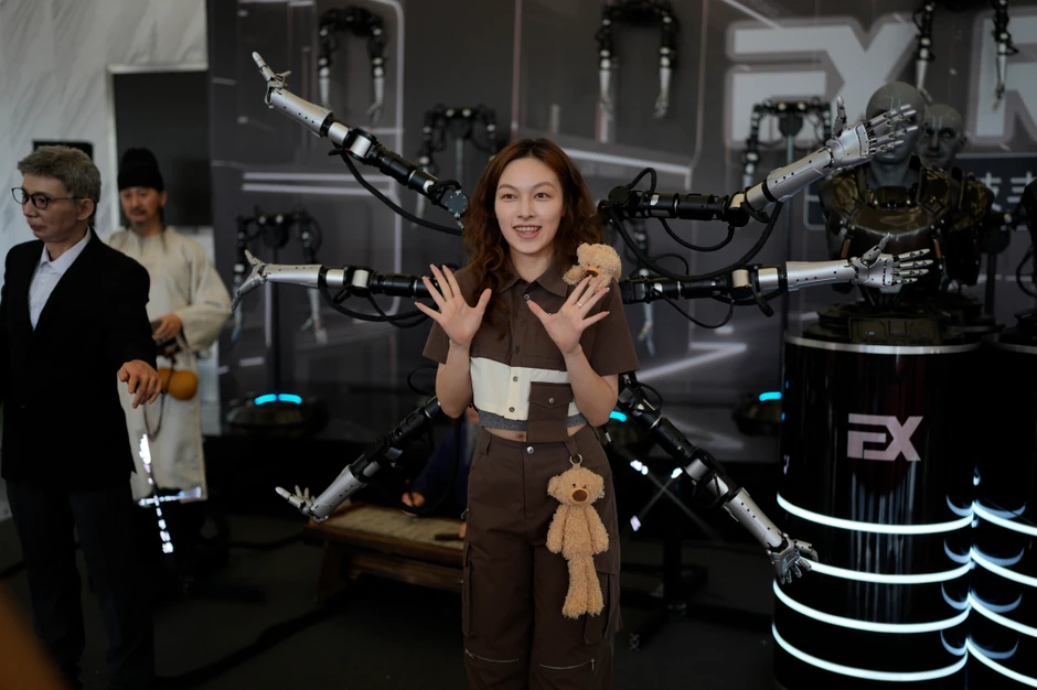 Svetska robotska konferencija u Pekingu