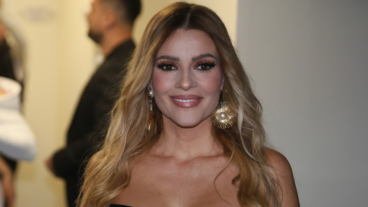 SRBIJA U SRCU I NA PAPIRU! Naslednik Jelene Kostov i pripadnika Žandarmerije pokazao neverovatan talenat, ponosna majka sve objavila