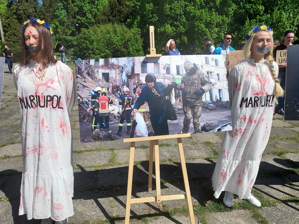 Protest przed Cmentarzem Żołnierzy Radzieckich