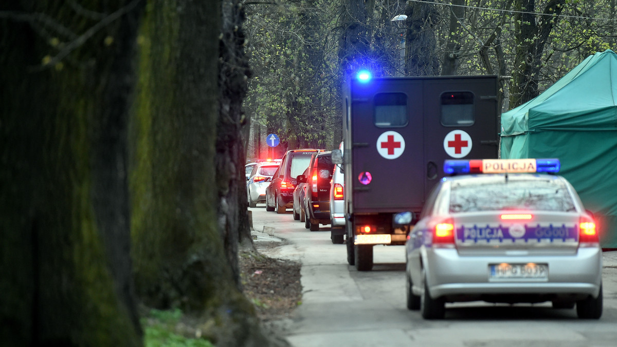 Ekshumowano kolejną – 27. ofiarę katastrofy smoleńskiej, z grobu na warszawskich Powązkach - poinformowała rzeczniczka Prokuratury Krajowej Ewa Bialik. Ze względu na wolę rodziny nie ujawniono, o czyj grób chodzi.