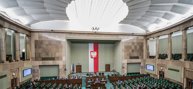 Koniec zdalnego głosowania w Sejmie? Jest wniosek do marszałek Witek