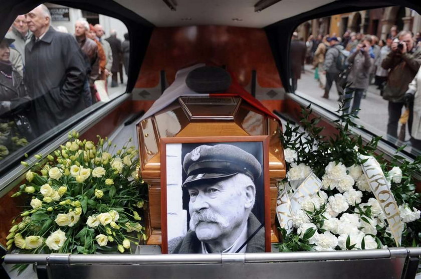 Pieńkowska na pogrzebie aktora "M jak miłość" 