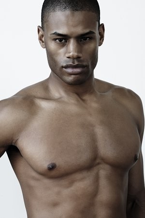 Niedzielnym ciachem dnia jest Marcus Hill, model