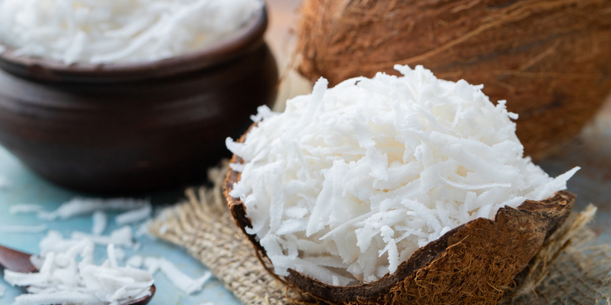 Ze sklepów sieci Lidl Polska wycofano produkt o nazwie "Belbake Wiórki kokosowe, 200 g". Numer wycofanej partii to 34452, a data minimalnej trwałości – 22.11.2019.