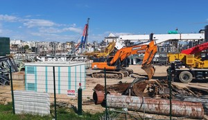 Pao kran na gradilištu kod Brankovog mosta