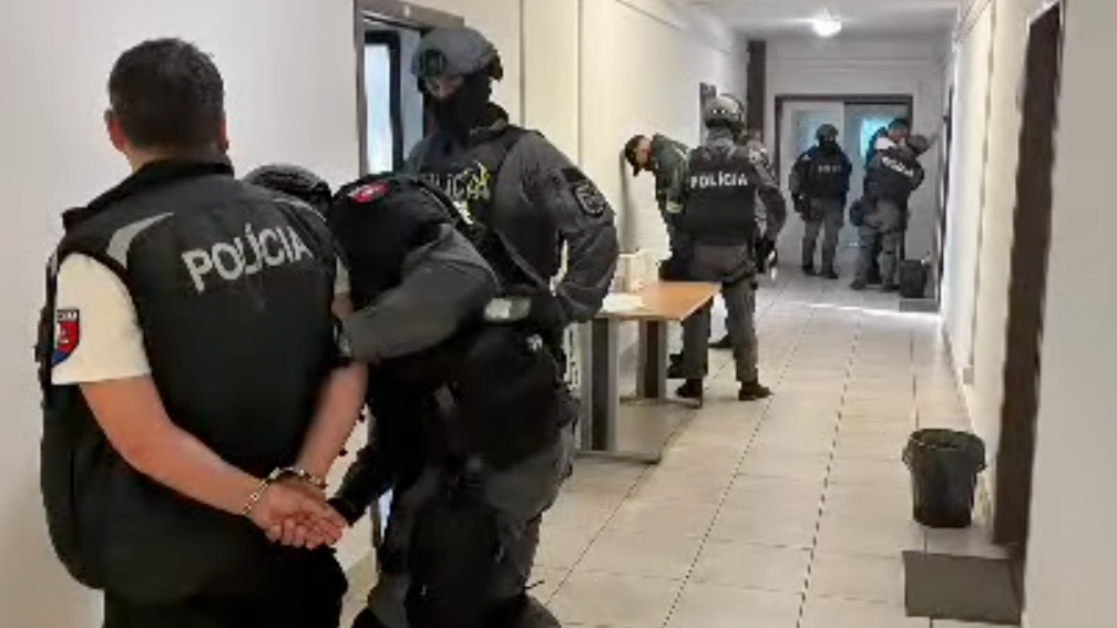 Policajná akcia Vyberači