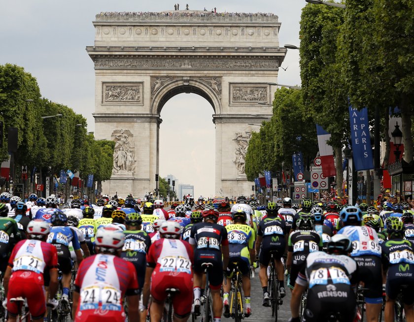 Strzelanina w Paryżu przed finałem Tour de France