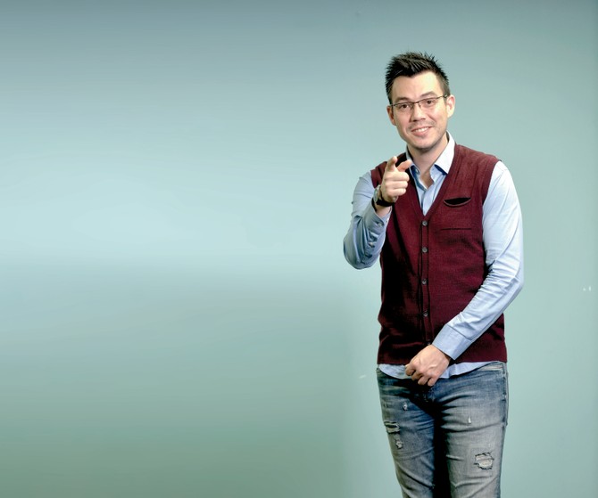 Uvek nasmejan