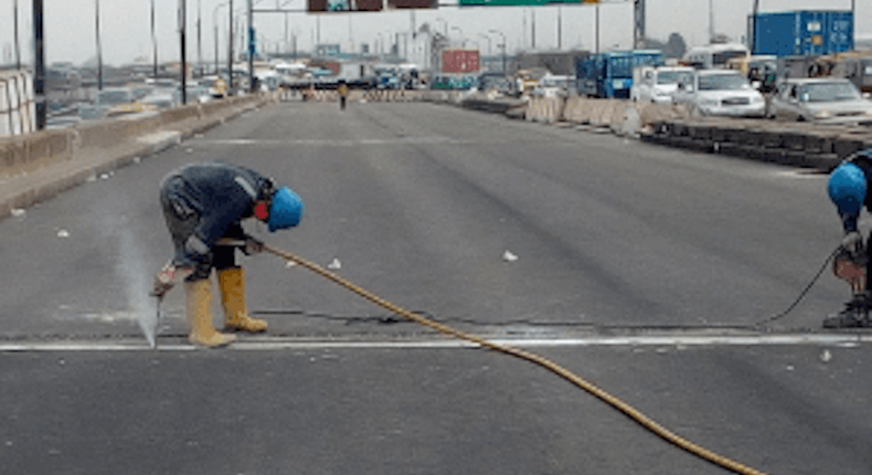 FG resumes rehab works on Marine Beach bridge on Tuesday (BusinessDay)