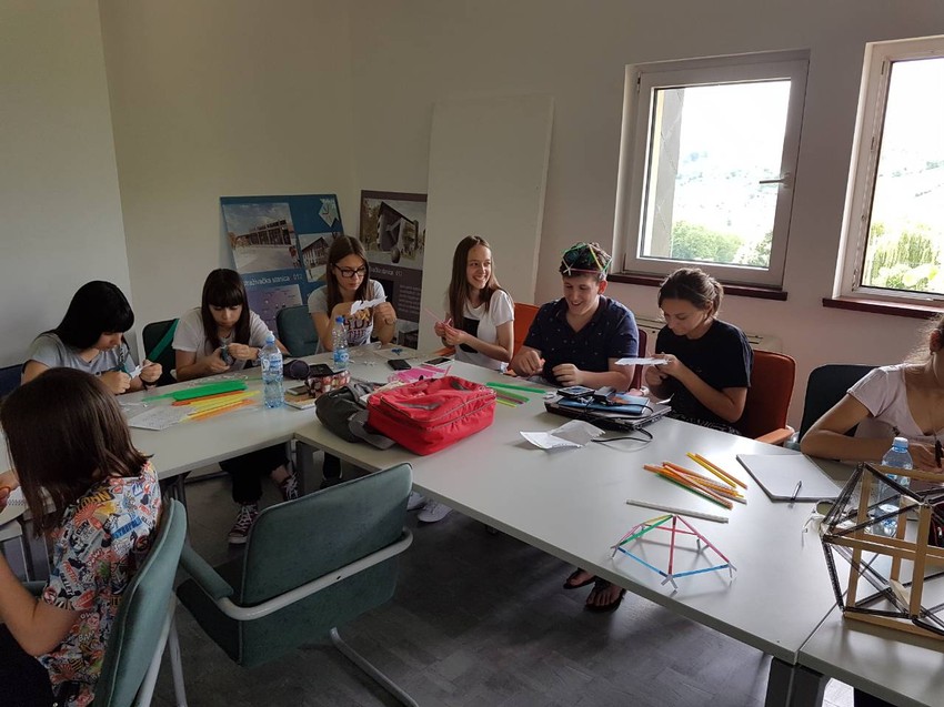 U Petnici će biti 16 učenika iz Republike Srpske