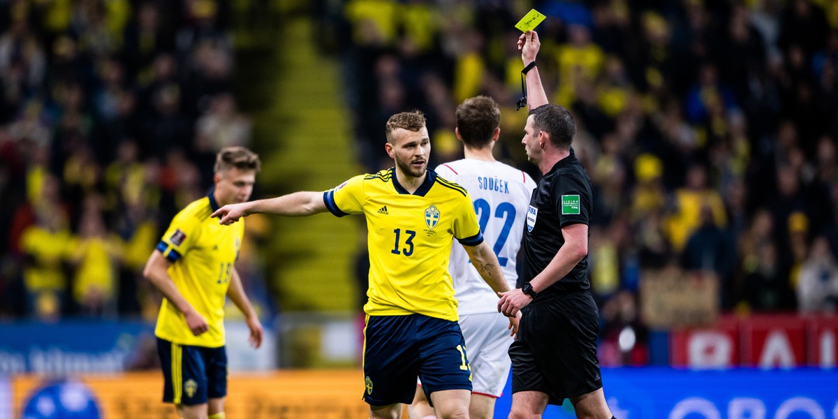 Jesper Karlstroem (numer 13) na co dzień reprezentuje barwy Lecha Poznań.