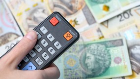 Abonament RTV 2026: od 1 stycznia wyższe stawki, wyższy próg zwolnień i tysiące osób bez opłat